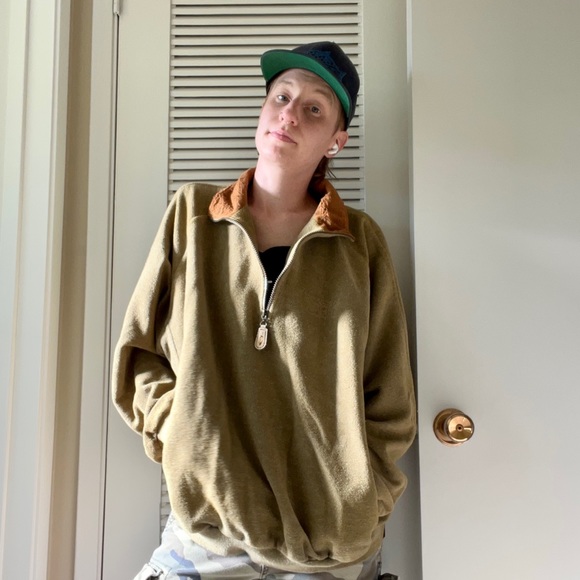 Used Lake Tahoe golf course quarter zip pullover sweater - Picture 1 of 16